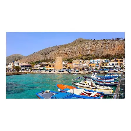 Mondello 50 Ashur * Παλέρμο